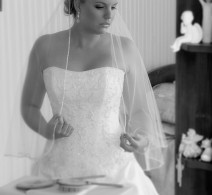 bride-mirrorBW