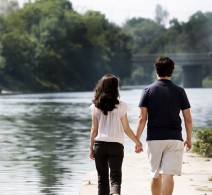 engagement_walking